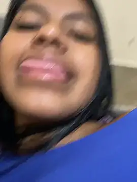 fahzinha live sex cam