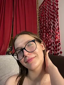 MyKittySayMeow live sex cam