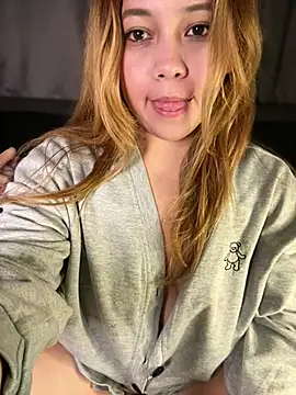 MerlyG's cam snapshot