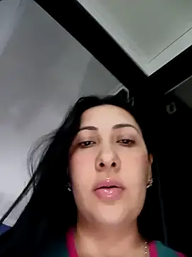 You-kitty2025 live sex cam