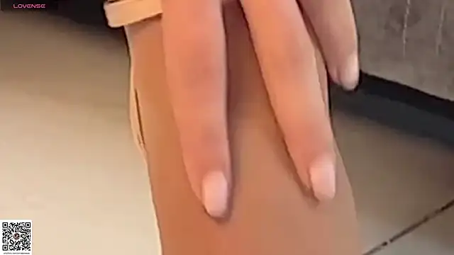 Capriijonesxxx live sex cam