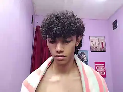 bigcock_twinks live sex cam