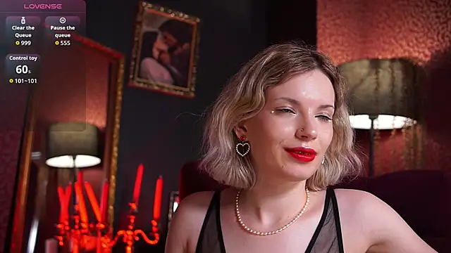 VinylKiss's cam snapshot