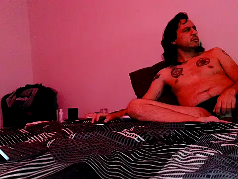 Iscariot19 live sex cam