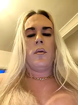 Connie_Pepper live sex cam