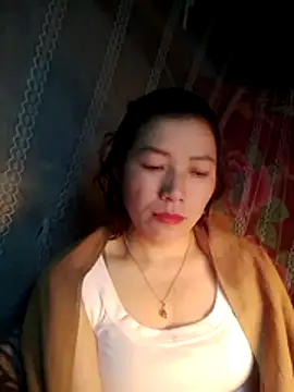 Kioen775 live sex cam