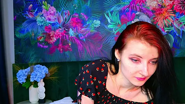 NicoleLuxe's cam snapshot