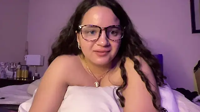 SoyOceanne's cam snapshot