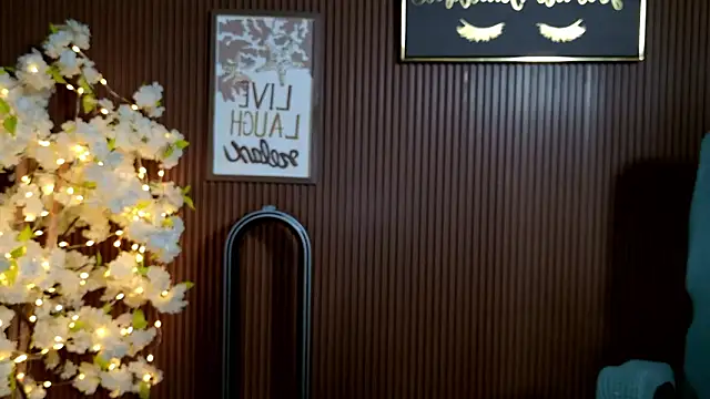 xxforyoureyesonlyxx live sex cam