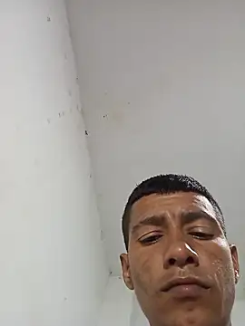 paisita122's cam snapshot