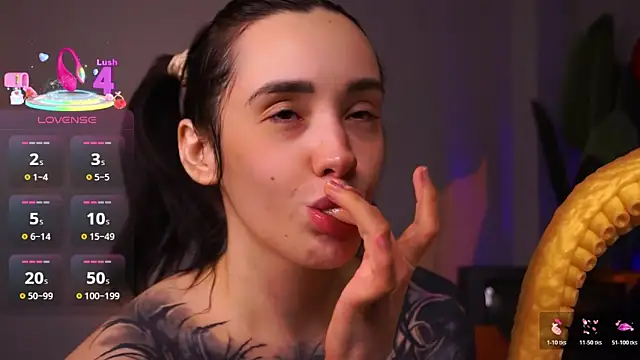 EvaCanton's cam snapshot