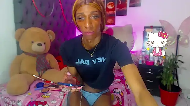 lucianadolll live sex cam