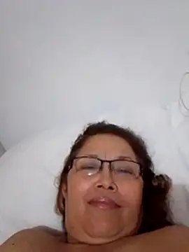 Cessi50 live sex cam