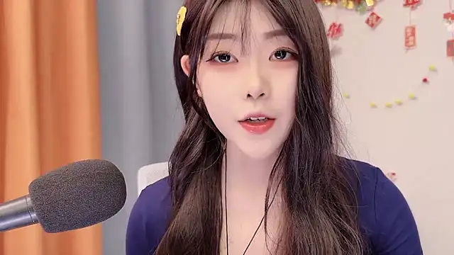 smalldaisy live sex cam