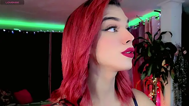 the-horus-girl live sex cam