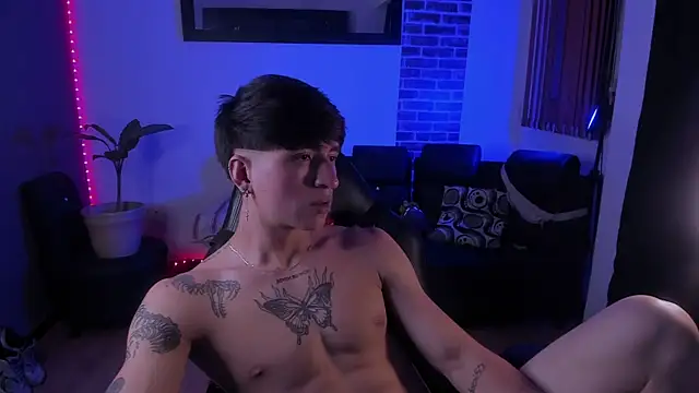 Thomass_clark's cam snapshot