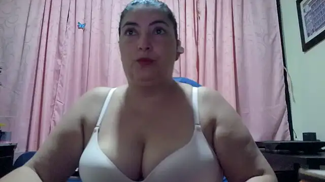 lina_maria99's cam snapshot