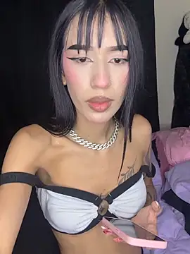 London_Rivers19 live sex cam