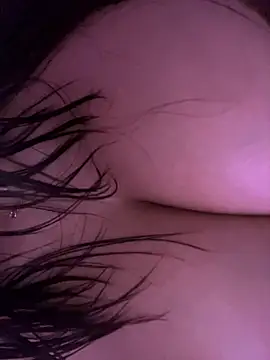 izanmiller2001 live sex cam