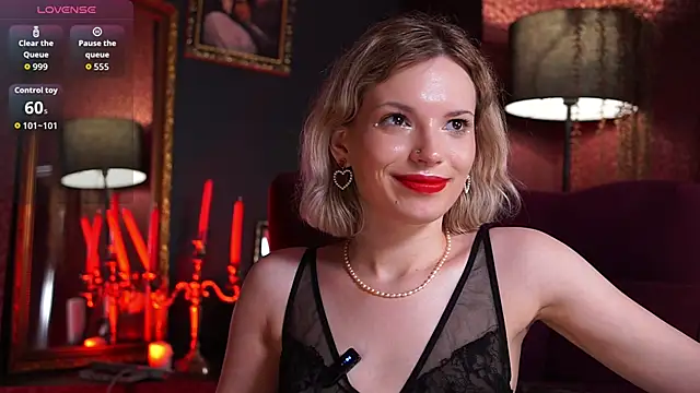 VinylKiss's cam snapshot