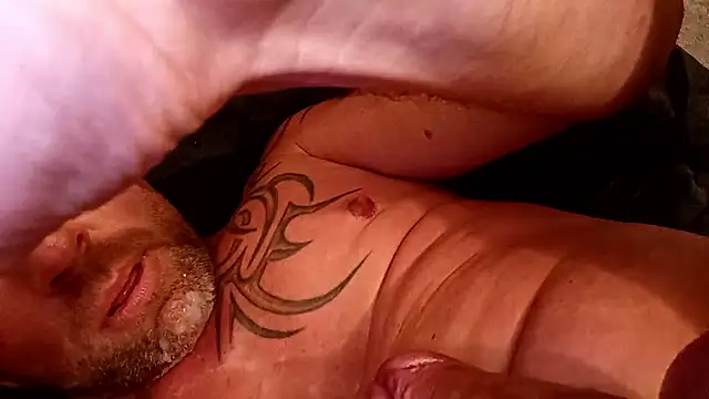 Timbojan28 live sex cam