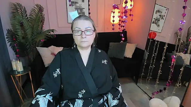 AlexandraKind's cam snapshot