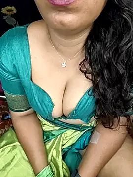 Shreya8999's cam snapshot