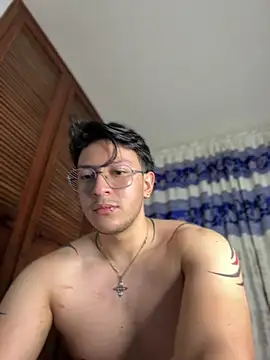 Amon__ashford live sex cam