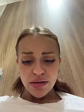 AngelinaTeller live sex cam