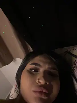 HornyWhitie live sex cam