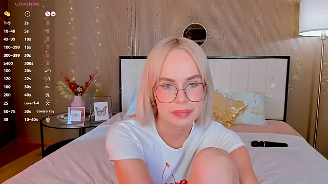 bellatip live sex cam