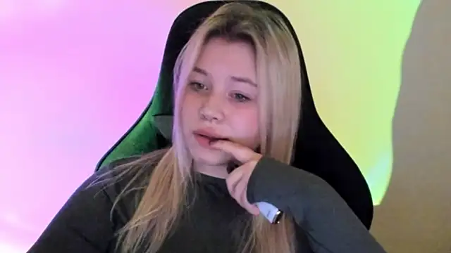 Lulu_Di live sex cam