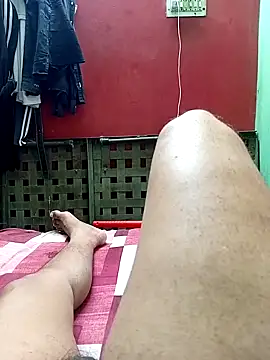 Horny-boyyy's cam snapshot