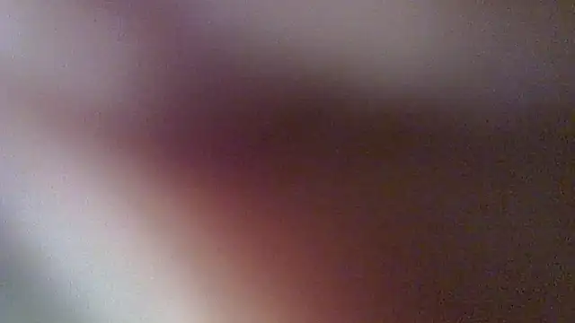 SkinnyKitten live sex cam