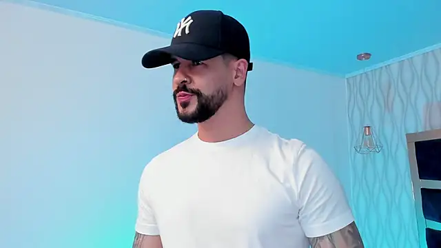 Petesevans live sex cam