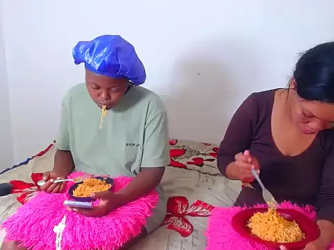 SweetSavage18 live sex cam