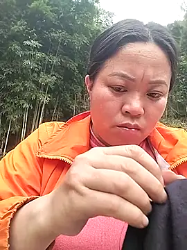 AlilaK2's cam snapshot