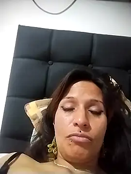 Dianaasmor's cam snapshot