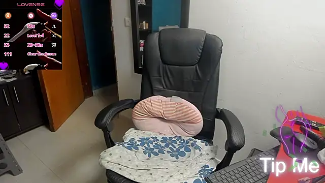 peanut_tangerine's cam snapshot