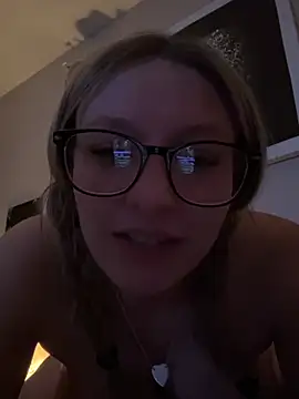 hyperafterdark's cam snapshot