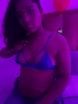 canelaa_sweet5's cam snapshot