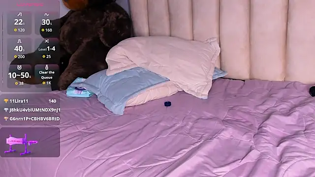 aysha_miller19's cam snapshot