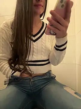 Isabella21_'s cam snapshot