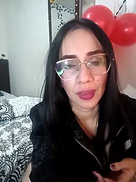 YaraDuartee live sex cam