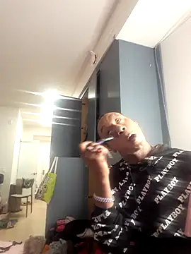 ItsBarbieBitcxxxx69 live sex cam