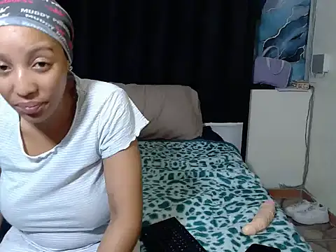 TemptedAngel's cam snapshot