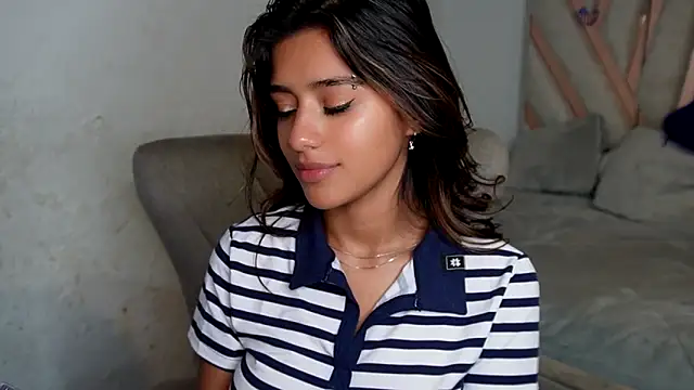 Rebecca_055's cam snapshot