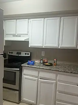 YeahhhitsBreezy live sex cam