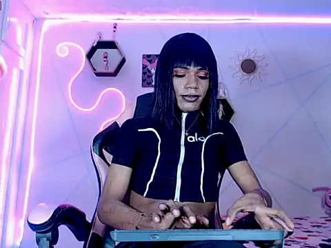 Violeta_R_ live sex cam