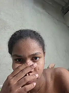 Luciia_cute live sex cam